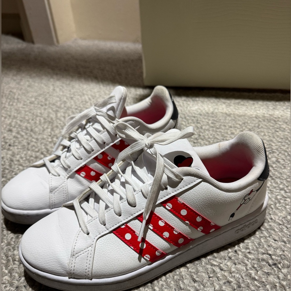Adidas White Sneakers with Red Polka Dot Stripes